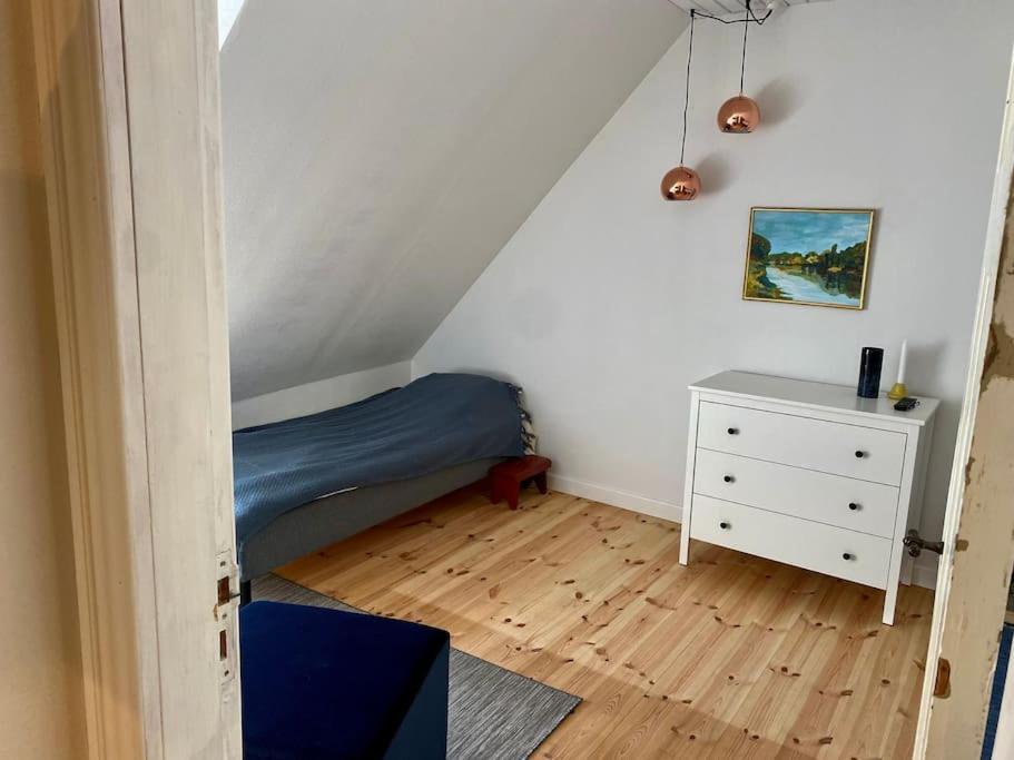 Idyllisk, Historisk Byhus Ved Fjorden I Mariager Ngoại thất bức ảnh